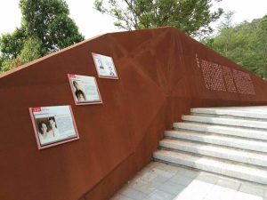 七里河耐候钢挡土墙